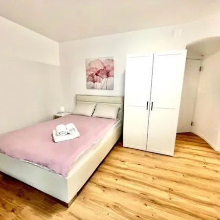 Διαμέρισμα Heart Of Modern Hg7